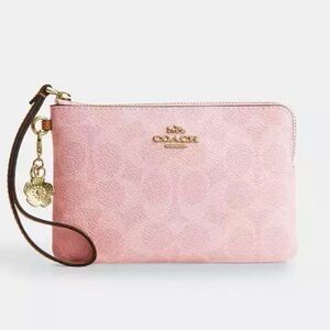 Coach Corner Zip Wristlet In Signature Canvas With Charms CEF72 NWT🌸